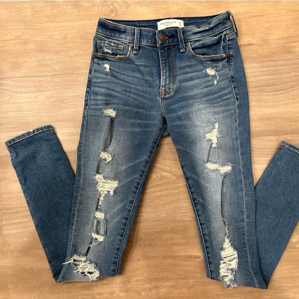 Abercrombie & Fitch Blue Distressed Skinny Jeans